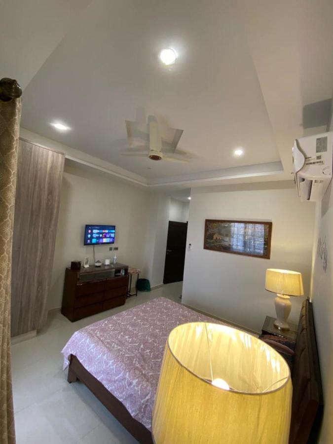 The River View Apartment Rawalpindi Exteriör bild